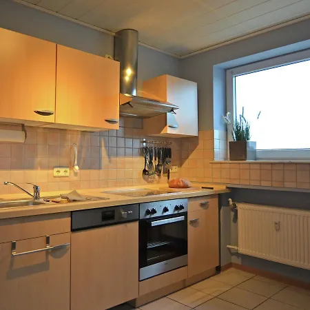 Apartment Near The Area